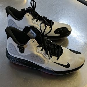 Mens Nike basketball shoes Kevin Durant